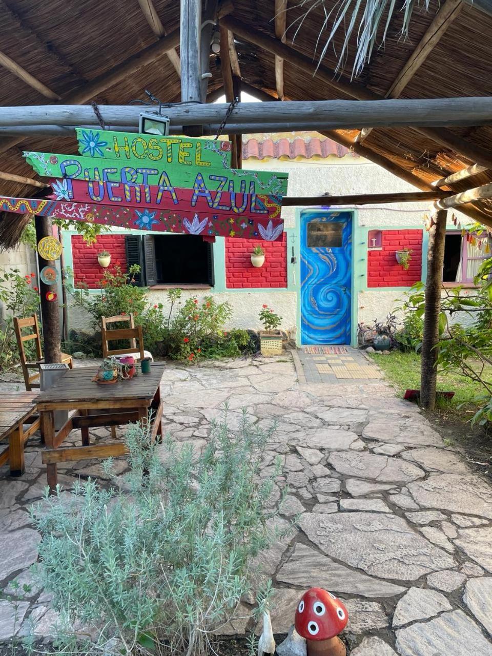 Puerta Azul Hostel Capilla del Monte Exteriör bild